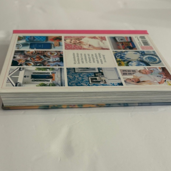 Reese Witherspoon ‘Whiskey in a Teacup' First Edition Hardcover September 2018 - Picture 9 of 14